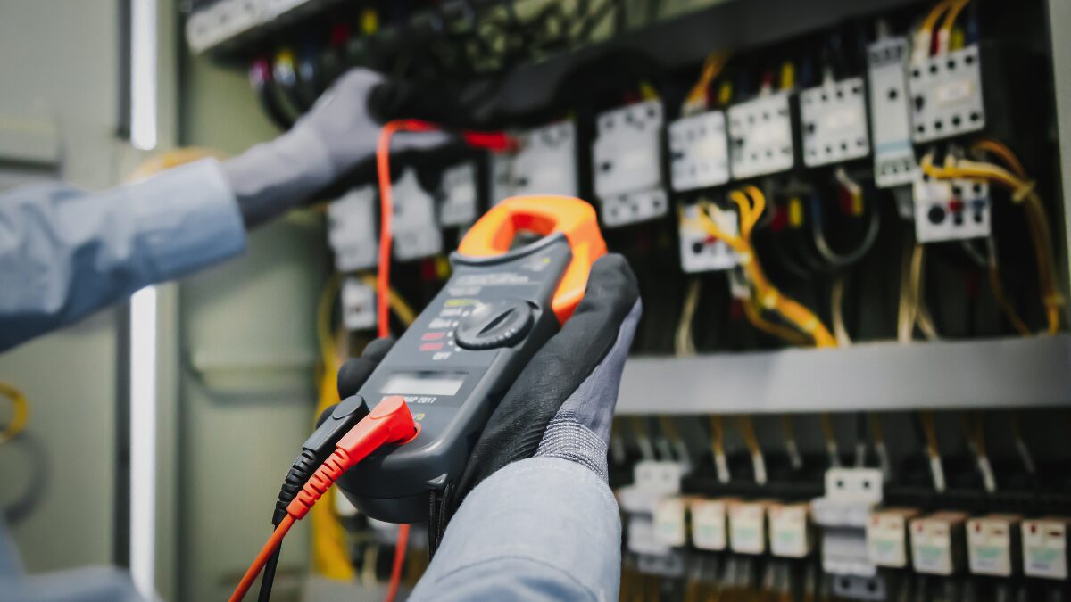 Signs Your Commercial Electrical System Needs Immediate Attention (And What to Do Next)